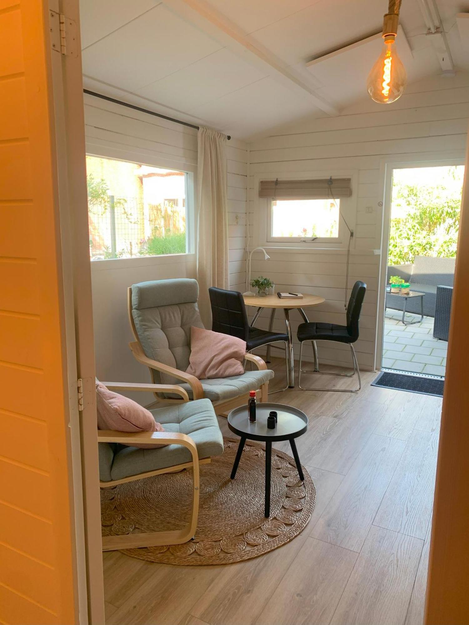 Tiny House Tussen De Grachten 斯内克 外观 照片