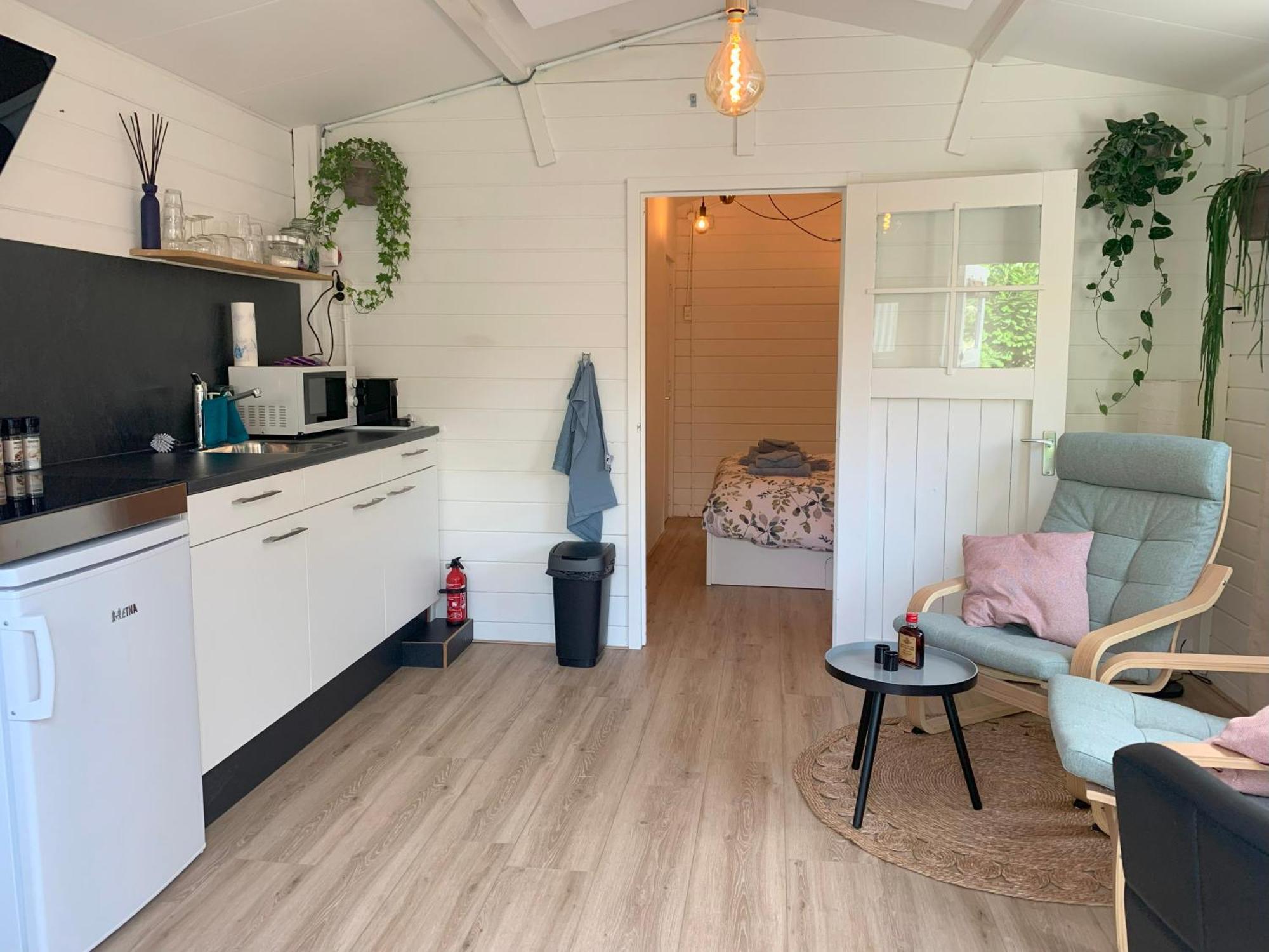 Tiny House Tussen De Grachten 斯内克 外观 照片